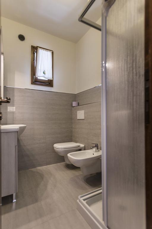 Le Servite Apartments Arco Δωμάτιο φωτογραφία