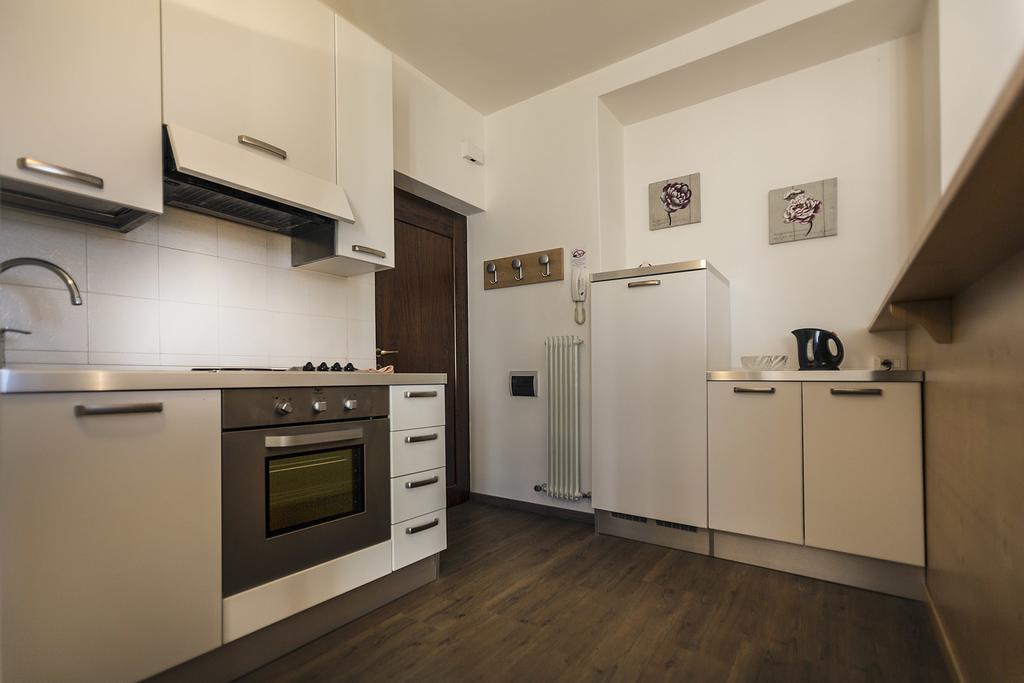 Le Servite Apartments Arco Δωμάτιο φωτογραφία