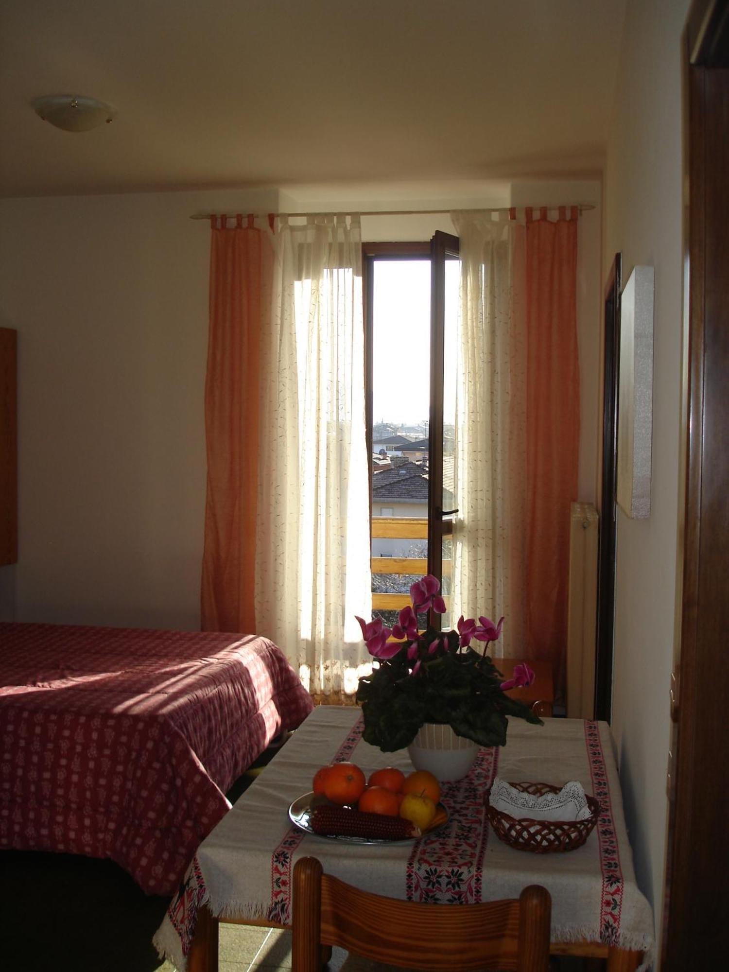 Le Servite Apartments Arco Εξωτερικό φωτογραφία